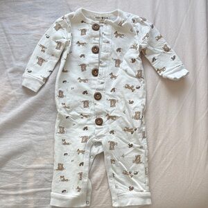Rabbit + Bear White and Brown Bear Print Footie